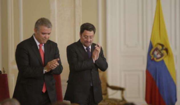 Iván Duque junto a Francisco Santos. Iván Duque junto a Francisco Santos.