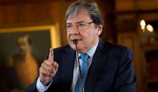 Carlos Holmes Trujillo, Canciller