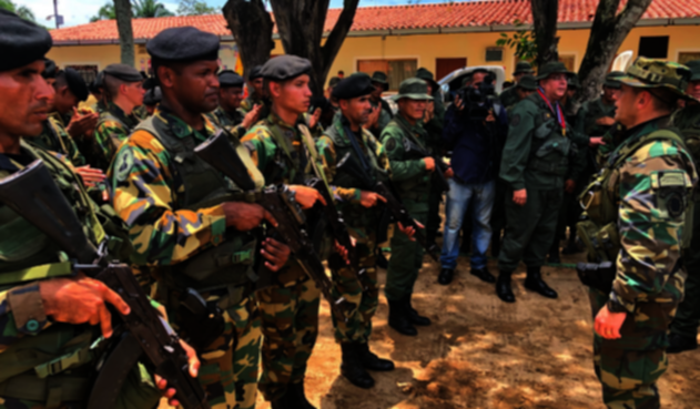Militares venezolanos