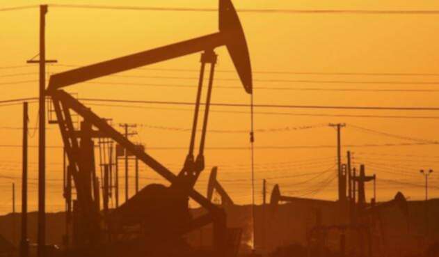 Pozo de petróleo - imagen referencial