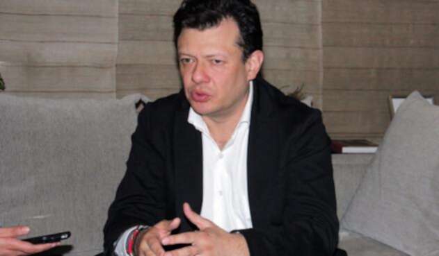 Hollman Morris