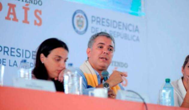 Duque celebra apoyo de Francia a iniciativa en CPI para investigar a Venezuela Iván Duque celebra apoyo de Francia en iniciativa contra Venezuela