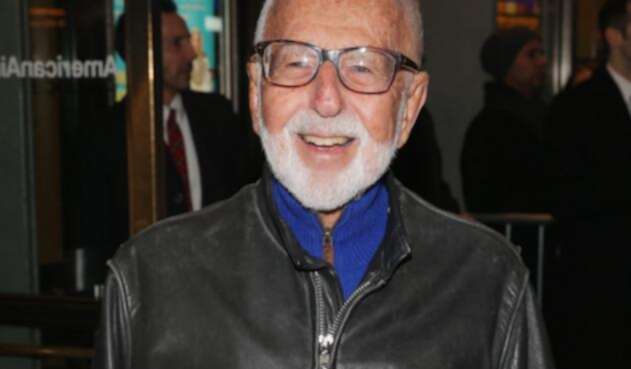 Murió Joe Masteroff, autor del musical 'Cabaret'