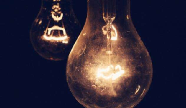 Bombilla con poca luz