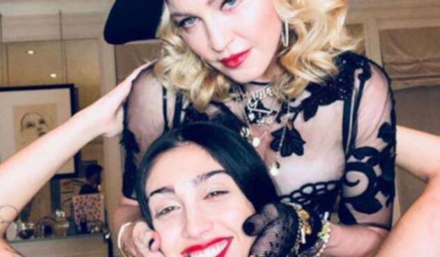 Hija de Madonna causa polémica en la Semana de la Moda de Nueva York