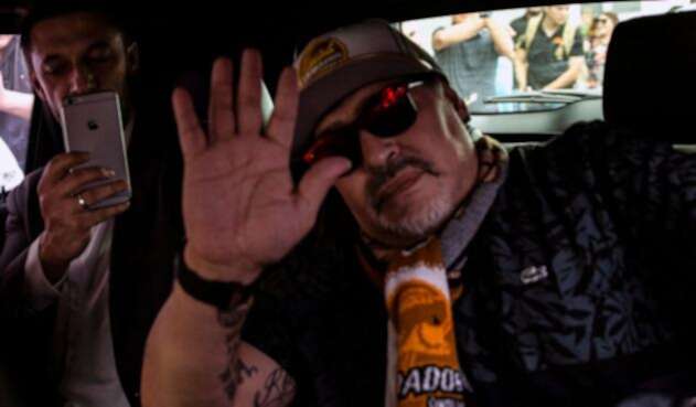 Diego Maradona cuando arribó a México para asumir como técnico de Dorados de Sinaloa