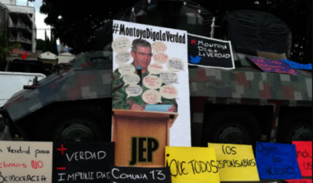 Plantón contra el general retirado, Mario Montoya.