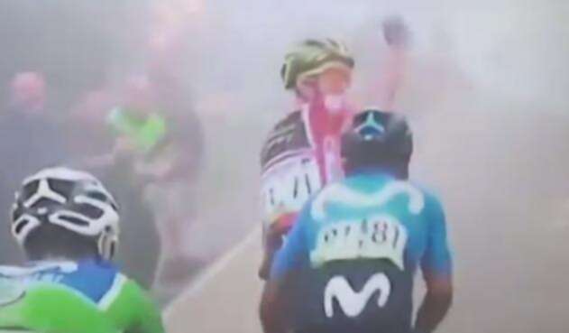 Simon Yates increpa a Nairo en etapa reina de La Vuelta Simon Yates increpa a Nairo en etapa reina de La Vuelta