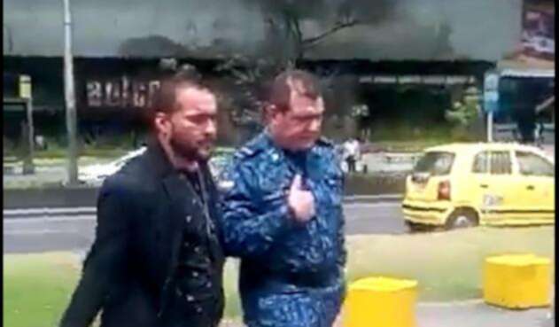 Luis Fernando Perdomo, exdirector del Inpec, cuando fue capturado en Bogotá