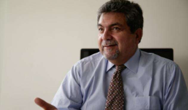 Plinio Olano Becerra Plinio Olano Becerra