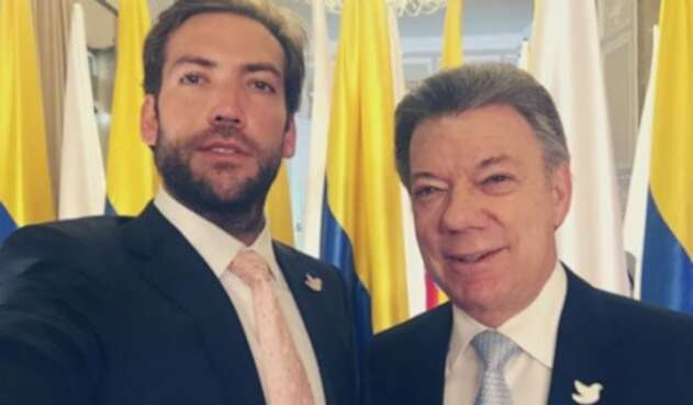 Martín Santos junto a su padre. Martín Santos junto a su padre.