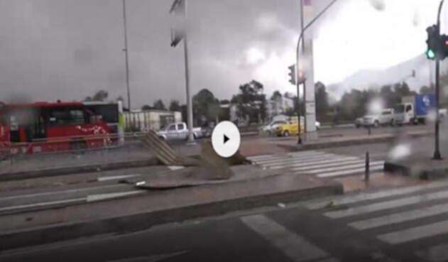 Fuerte vendaval en Bogotá