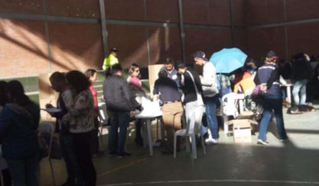 Votación de revocatoria contra la alcaldesa de La Calera Votación de revocatoria contra la alcaldesa de La Calera