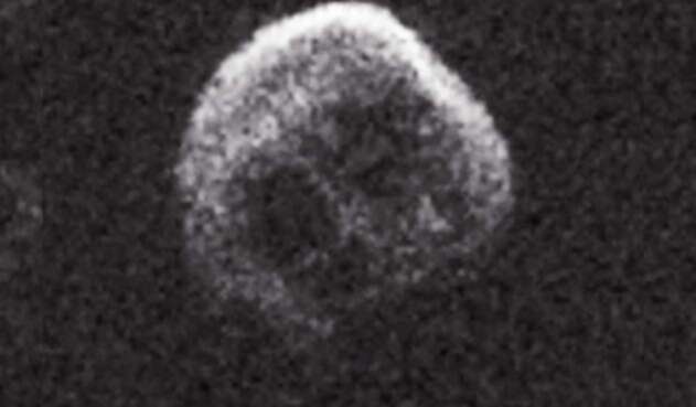 Cometa calavera se acerca a la Tierra en Halloween
