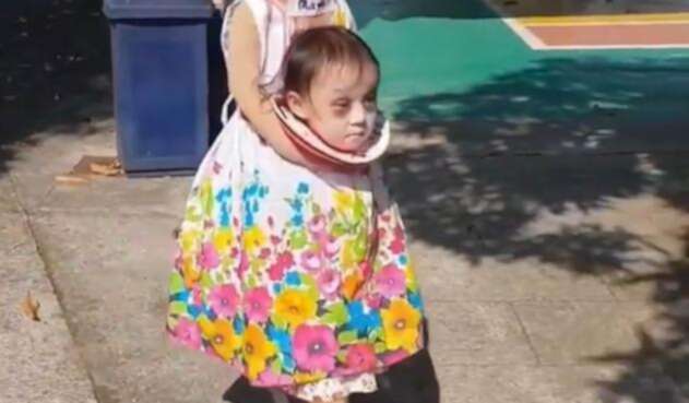 Niña disfrazada