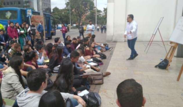 Alegan que hay un déficit de casi 19 billones de pesos de las 32 universidades públicas.