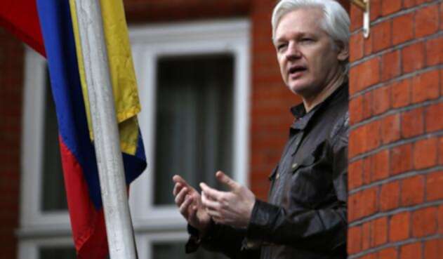 Julian Assange, fundador de Wikileaks, en la Embajada de Ecuador en Londres