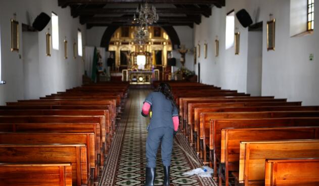Interior de la Iglesia San Bernandino