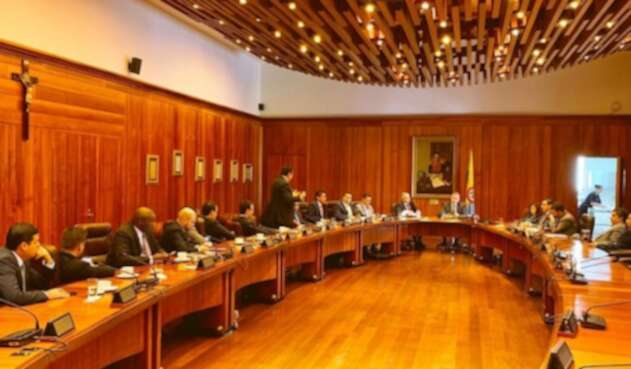 Partido Liberal, reunido con el Consejo de Estado