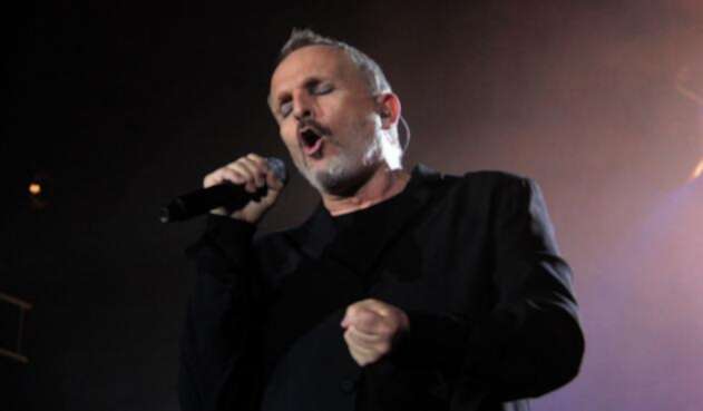 Miguel Bosé en concierto en Colombia Miguel Bosé en concierto en Colombia