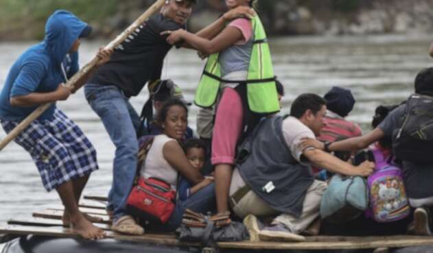 Migrantes hondureños que van rumbo a EE.UU.