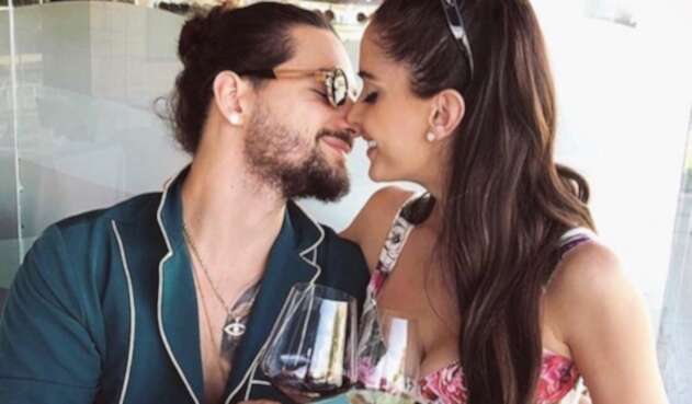 Natalia Barulich y Maluma