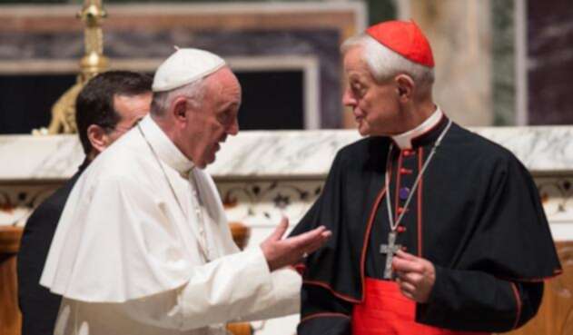 Papa Francisco y cardenal Donald Wuerl