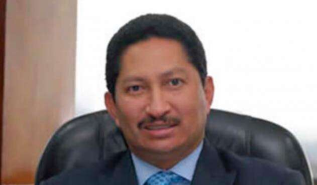 Roger Carrillo Roger Carrillo