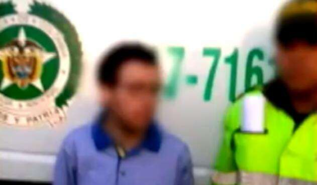 Este es el sujeto que abuso sexualmente de un menor de edad en el centro comercial de Kennedy