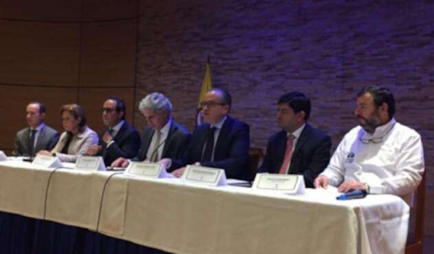 Reunión de las autoridades de salid.