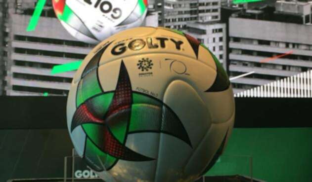 Golty presentó el balón con el que se jugará la Liga, el Torneo y la Copa Águila del 2019 Golty presentó el balón con el que se jugará la Liga, el Torneo y la Copa Águila del 2019