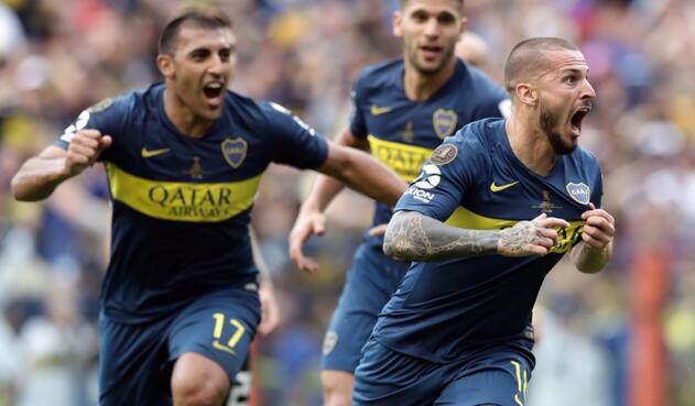Dario Benedetto celebra un gol con Boca Juniors Dario Benedetto celebra un gol con Boca Juniors