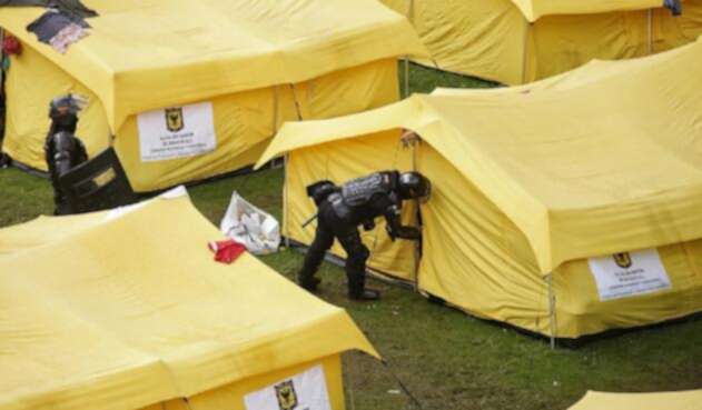Campamento de venezolanos en Bogotá Requisas en campamento de venezolanos en Bogotá.