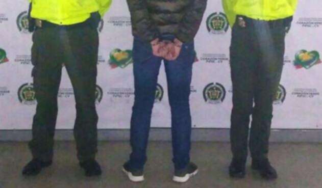 Delincuente capturado por la Policía Delincuente capturado por la Policía