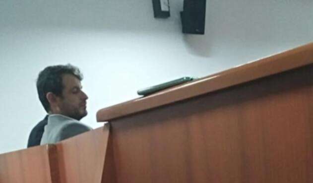 Cristian Rendón selañado de ser asistente del falso fiscal que dejó libre a Pedro aguilar