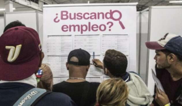 Buscando empleo