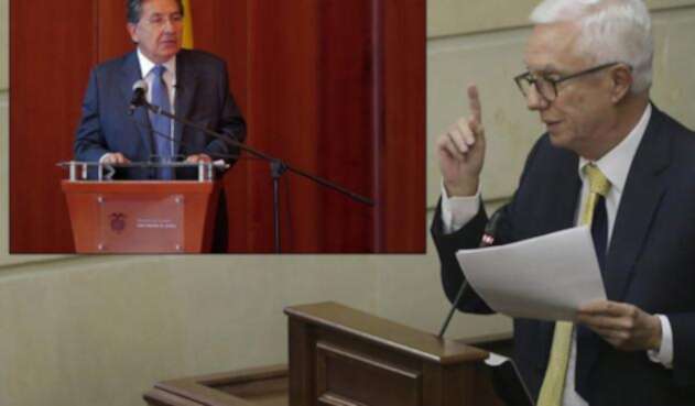 Néstor Humberto Martínez (der) y Jorge Robledo (izq)