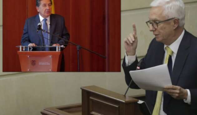 Néstor Humberto Martínez (der) y Jorge Robledo (izq)