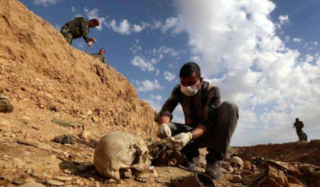 Hallan fosas comunes en Irak Hallan fosas comunes en Irak