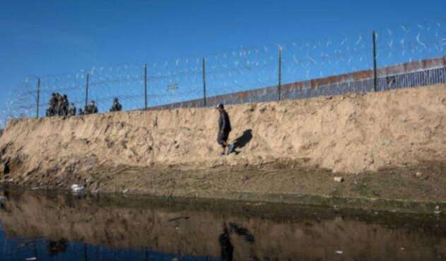 Caravana de migrantes intentó pasar la frontera de EE.UU. con México