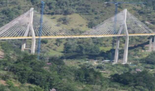 Fallas que presenta el puente en su estructura
