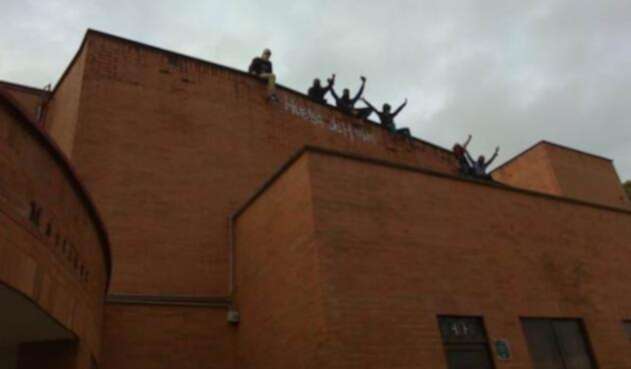 Huelga de hambre de los estudiantes de la UTP en Pereira Huelga de hambre de los estudiantes de la UTP en Pereira