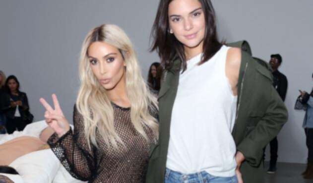 Foto inédita de Kim Kardashian y Kendall Jenner
