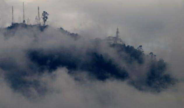 El cerro de Monserrate, lugar por excelencia del turismo bogotano.