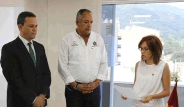 El abogado fue elegido como rector en propiedad en junio de este año.