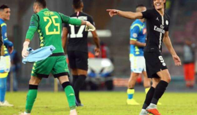 David Ospina y Edinson Cavani David Ospina y Edinson Cavani