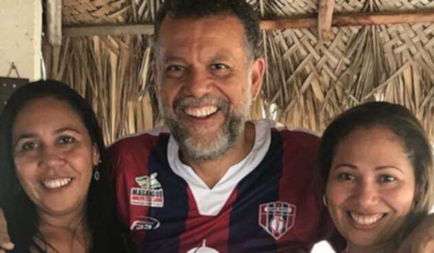 Padre Linero, hincha del Unión Magdalena