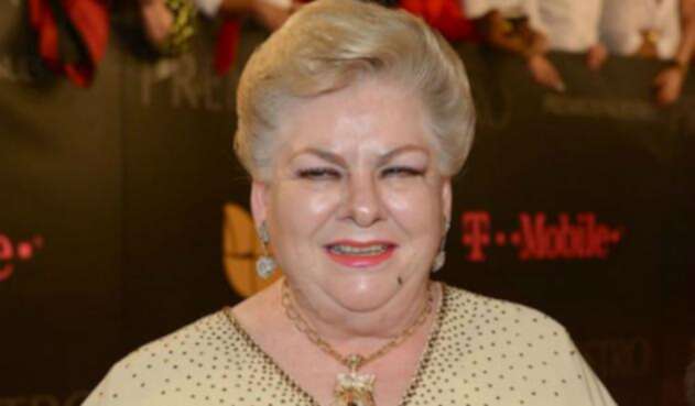Paquita la del Barrio se quedó dormida en plena entrevista