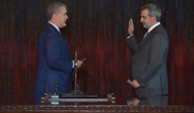 Presidente Iván Duque con Juan Pablo Liévano Vegalara nuevo superintendente de Sociedades