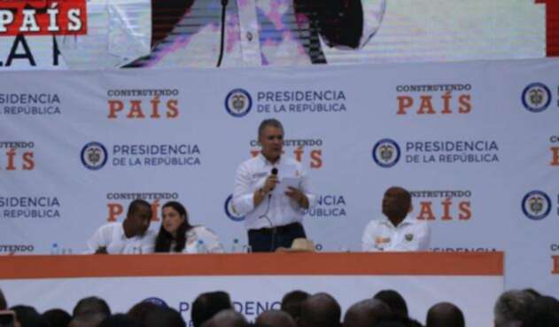 Presidente anunció directiva de austeridad